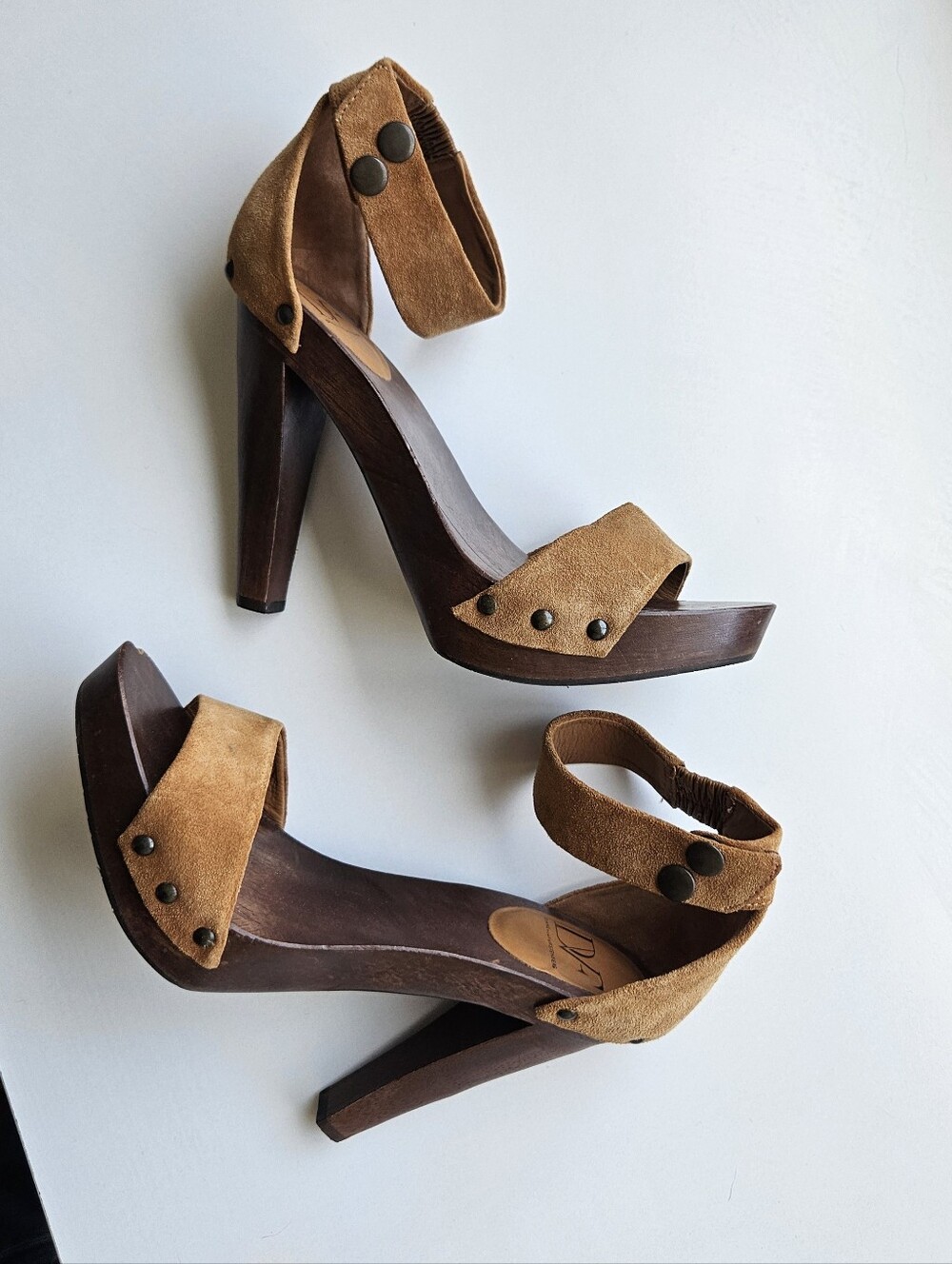 DVF Suede Caramel Wooden High Heel Ankle Strap Sandals - Picture 3 of 14